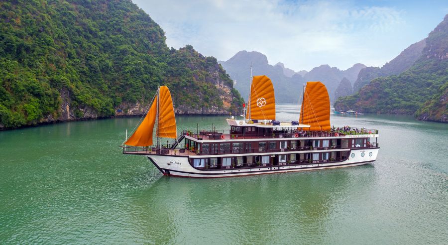 peony cruise halong bay review